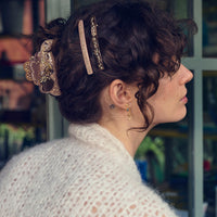 Maanesten Love Comet Hairclaw Chocolate