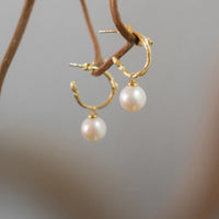 Drakenberg Sjölin Branch Pearl Hoops - Guld