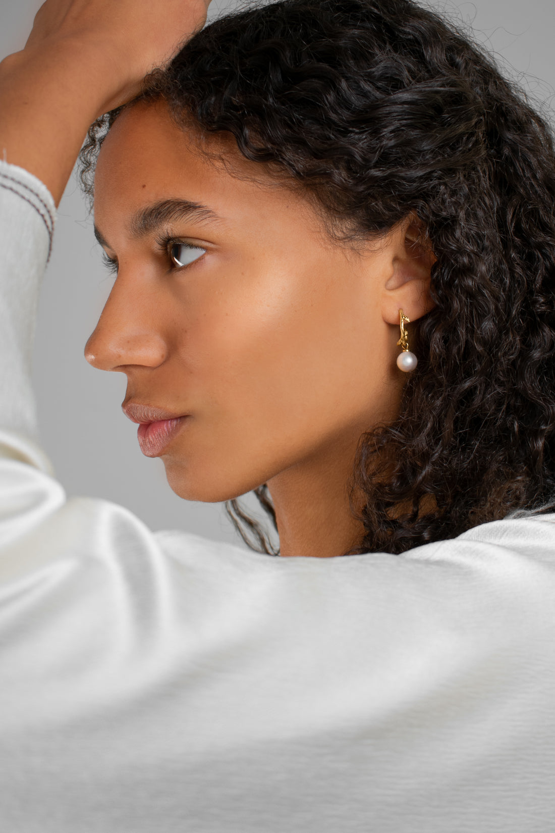 Drakenberg Sjölin Branch Pearl Hoops - Guld