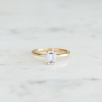 Ernst Forssell Collectées Ella Emerald Cut 1,00 ct Förlovningsring