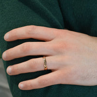 Louis-4mm-18K-rodguld-forlovningsring-herr