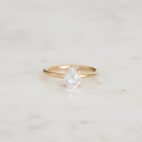 Ernst Forssell Collectées Lucie Pear Cut 1,10 ct Förlovningsring