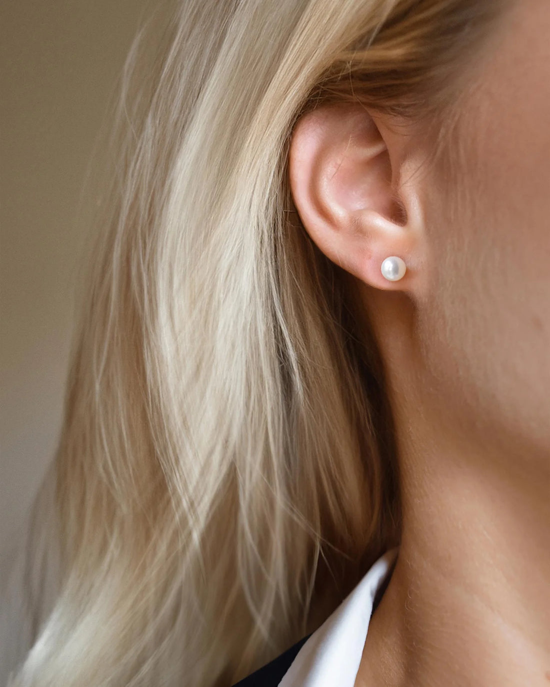 Drakenberg Sjölin Petite Pearl Single Studs Silver