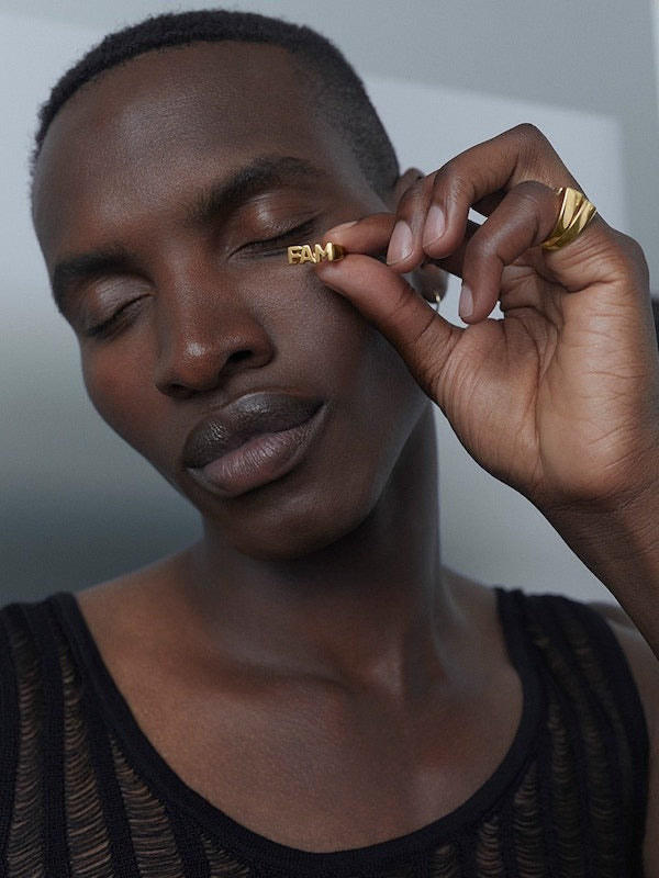 fam-ring-gold-maria-black