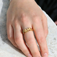 fam-ring-gold-maria-black