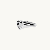 heart-signet-ring-silver-emma-israelsson