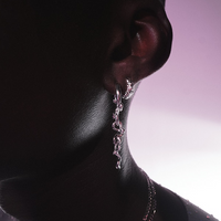 hot-lips-8-huggie-silver-maria-black