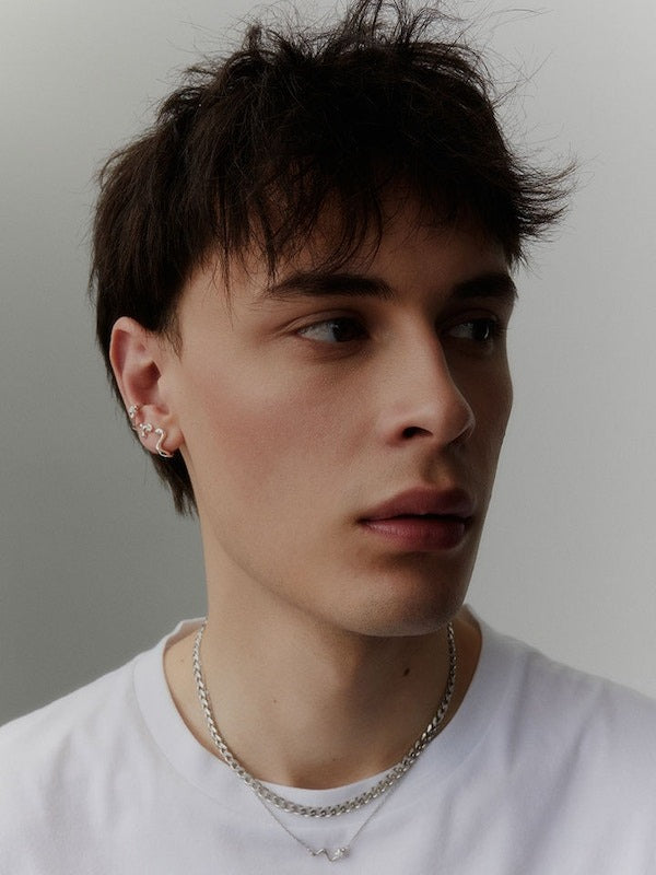 lotus-7-huggie-silver-maria-black