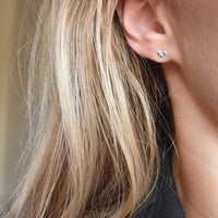 Drakenberg-sjölin-drops-studs