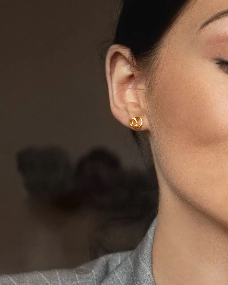 Les-amis-drop-studs-gold