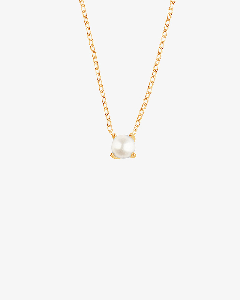 Petite-Pearl-necklace-gold