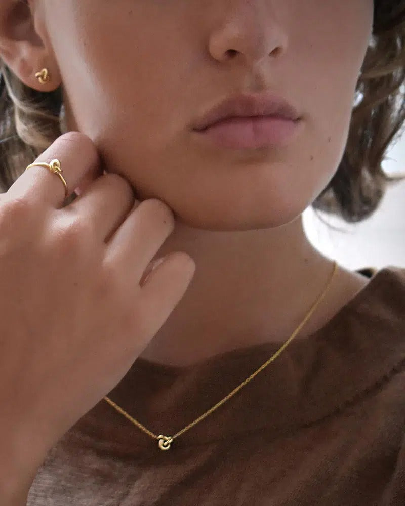 Drakenberg Sjölin Le Knot Drop Ring Gold