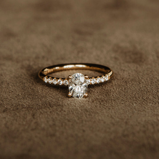 forlovningsring-vigselring-labbodlade-diamanter