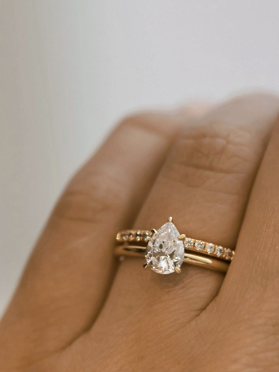 Ernst Forssell Collectées Lucie Pear Cut 1,10 ct Förlovningsring