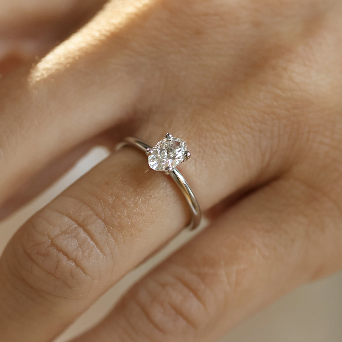 Ernst Forssell Collectées Claire Oval Cut 0,60 ct Förlovningsring