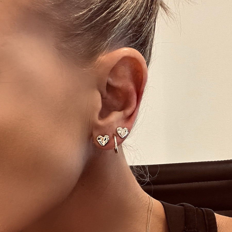 organic-heart-mini-earrings-gold-emma-israelsson
