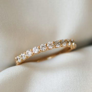petite-cherie-alliansring-rodguld