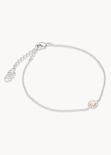 petite-miss-sofia-pearl-bracelet-rosaline