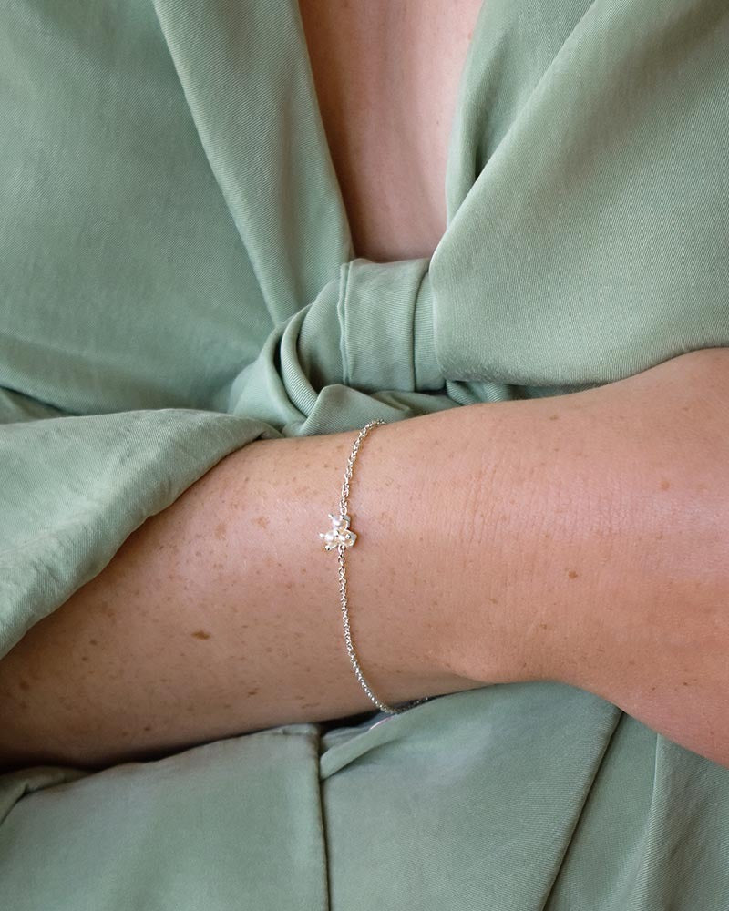 petite-star-pearl-necklace-drakenberg