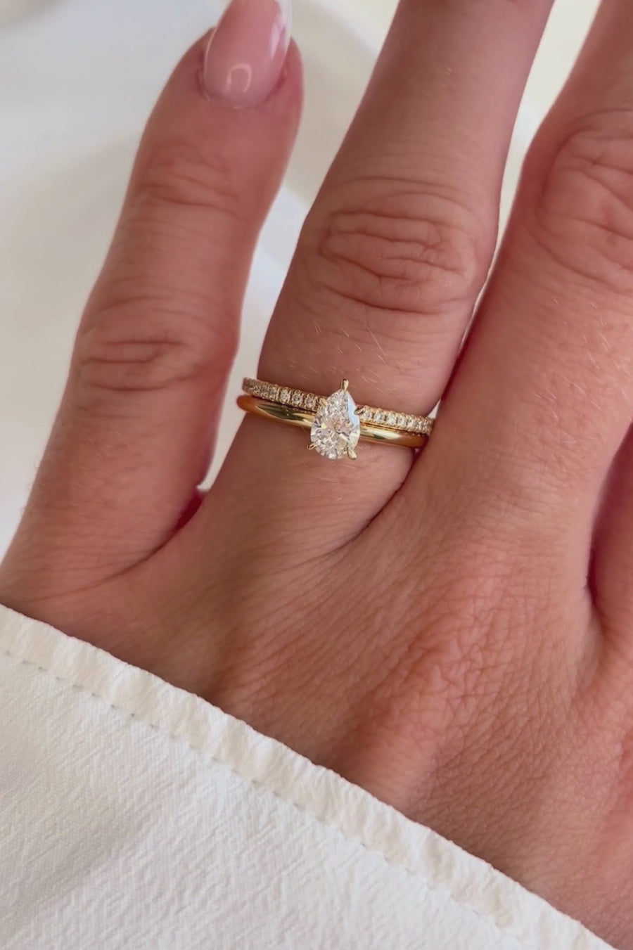 Ernst Forssell Collectées Lucie Pear Cut 0,70 ct Förlovningsring