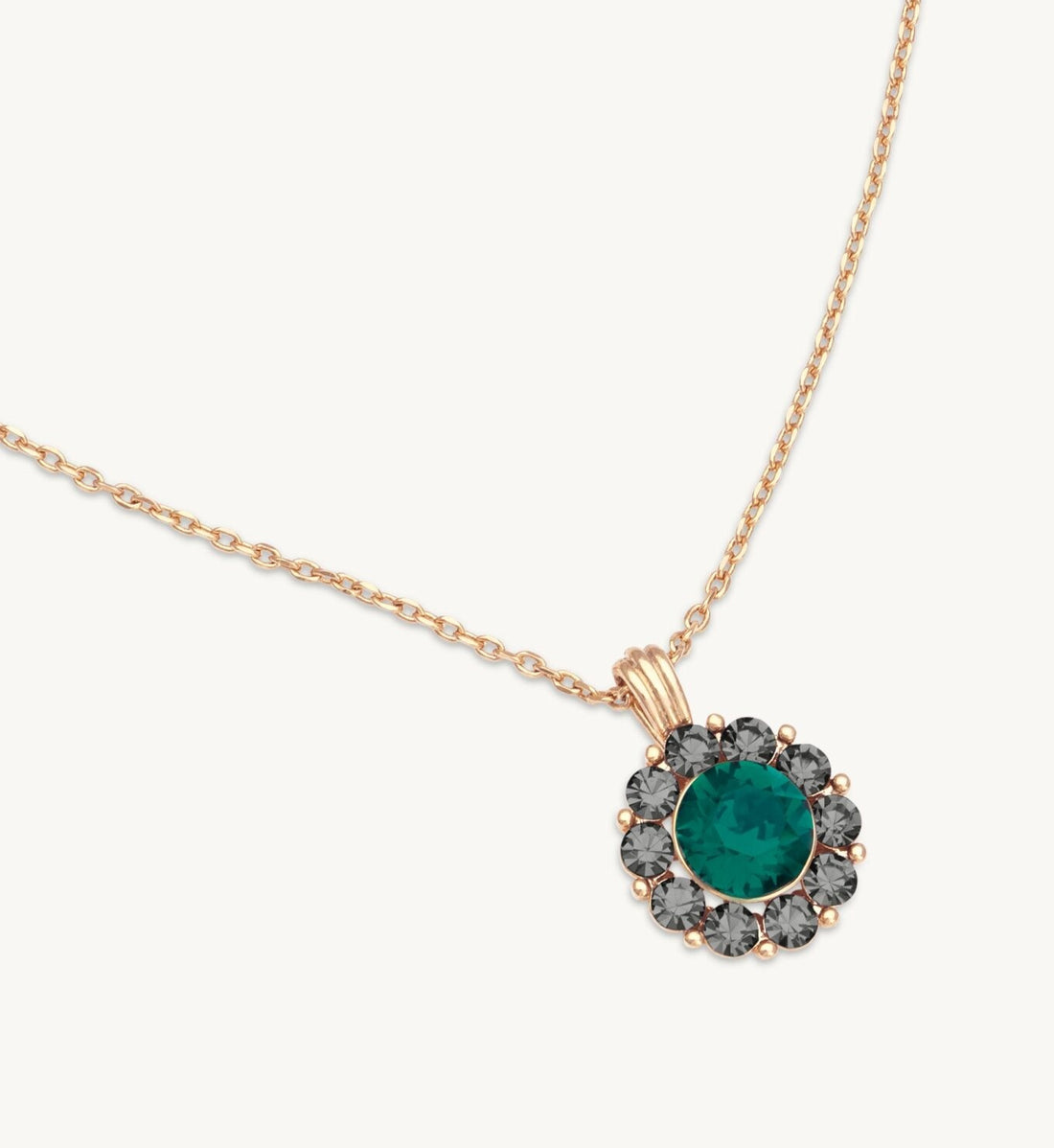    sofia-necklace-emerald-black-diamond