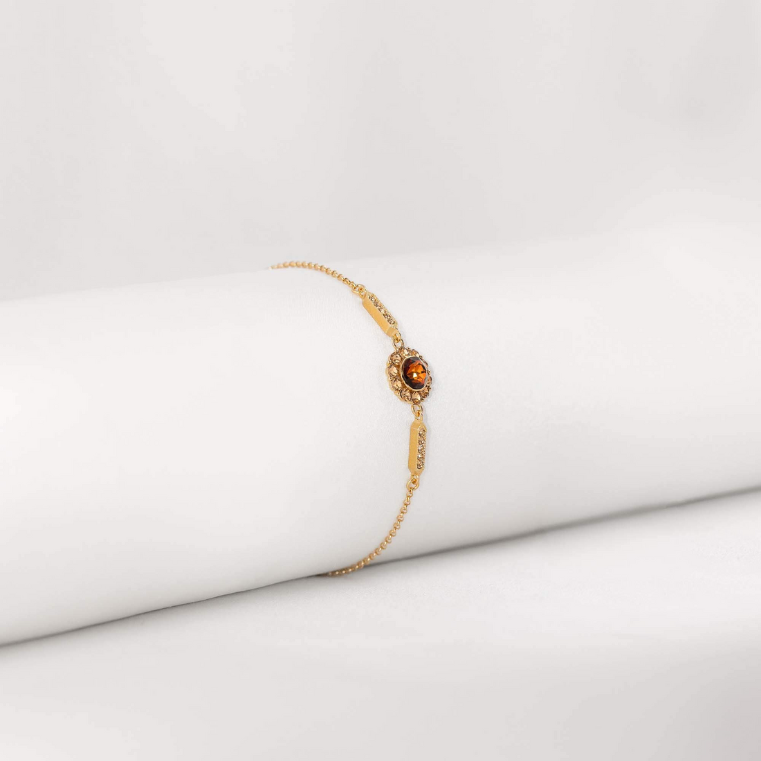 miss-sofia-bracelet-amber-lily-and-rose