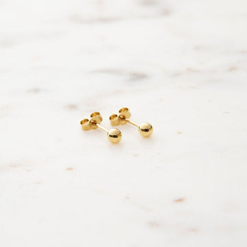 Selected by Ernst Forssell Örhänge i 18K 3 mm