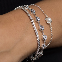    pearl-chain-braclet-silver